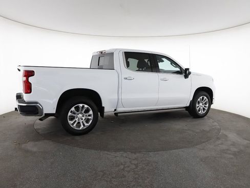 Used 2026 Chevrolet Silverado 1500 LTZ w/ Technology Package RWD image 13