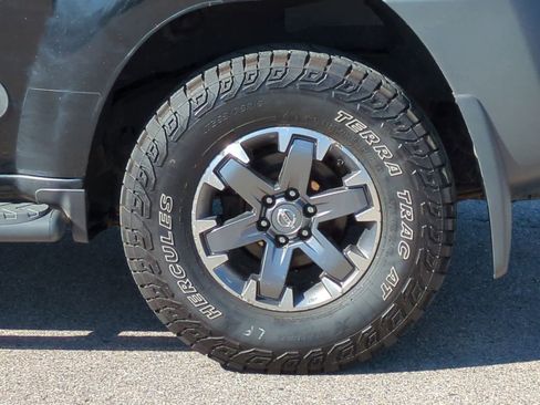 Used 2015 Nissan Xterra PRO-4X image 14