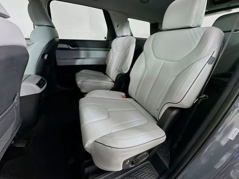 Used 2023 Hyundai Palisade SEL w/ Cargo Package FWD image 14