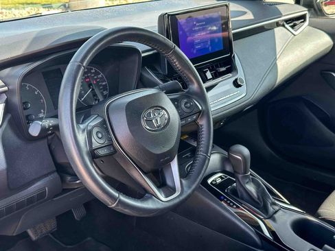 Used 2024 Toyota Corolla SE w/ SE Premium Package FWD image 12