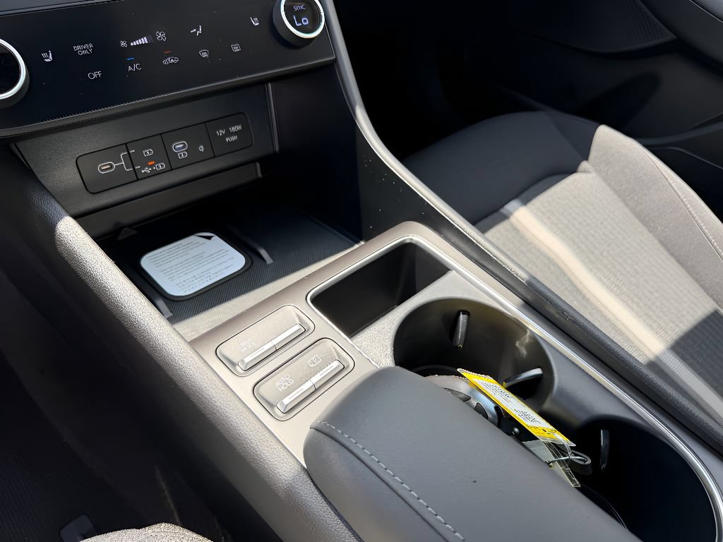 New 2026 Hyundai Sonata SEL FWD image 29