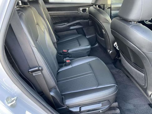 Used 2022 Kia Sorento SX image 46