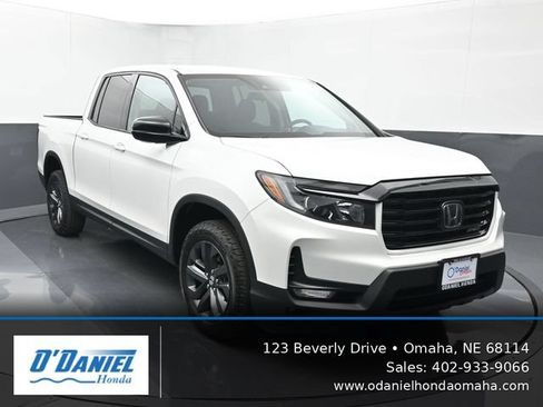 Used 2023 Honda Ridgeline Sport image 8