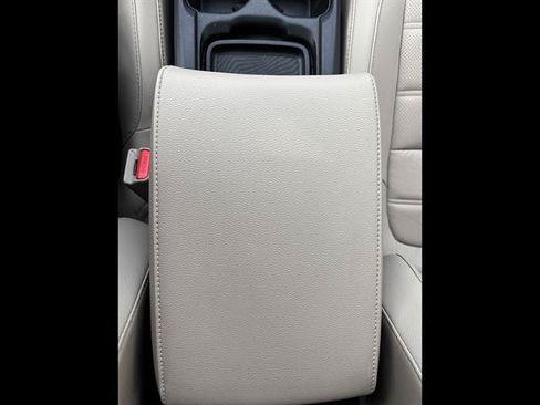 Used 2018 Honda CR-V EX-L image 13