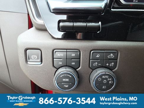 New 2026 Chevrolet Silverado 2500 LTZ w/ LTZ Premium Package AWD/4WD image 21