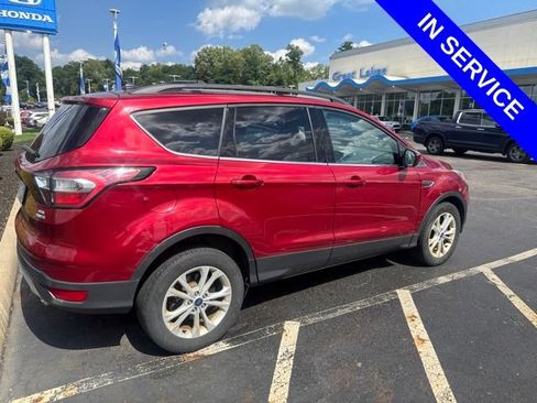 Used 2018 Ford Escape SEL AWD/4WD image 4