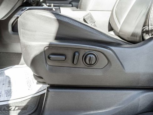 Used 2023 GMC Sierra 3500 Denali w/ Denali Ultimate Package image 30