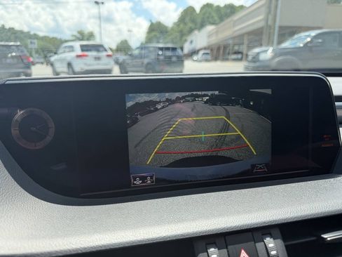 Used 2019 Lexus ES 350 F Sport w/ Accessory Package 2 FWD image 14