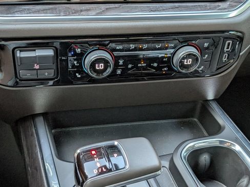 Certified 2022 Chevrolet Silverado 1500 LTZ w/ Technology Package RWD image 11