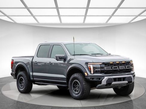Used 2024 Ford F150 Raptor image 5
