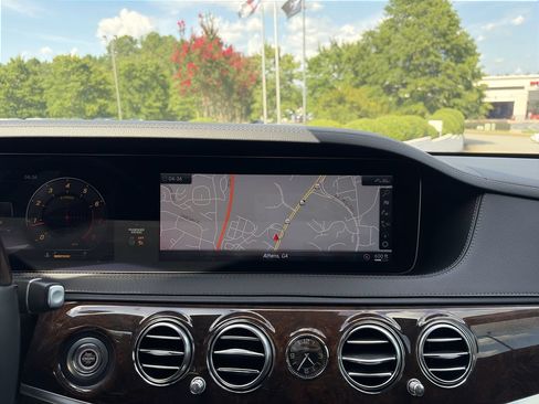 Used 2019 Mercedes-Benz S 450 Sedan image 26