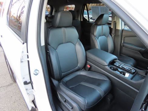 Certified 2024 Honda Pilot EX-L image 18