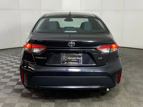 Used 2022 Toyota Corolla LE image 10