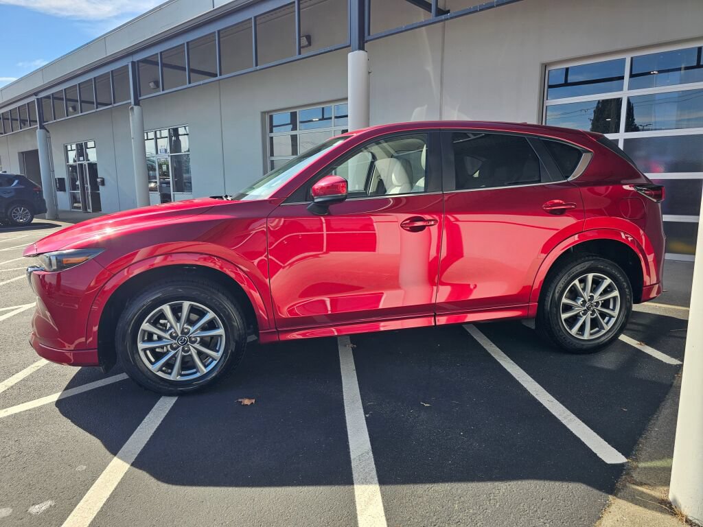 Used 2025 MAZDA CX-5 AWD 2.5 S w/ Preferred Package image 2