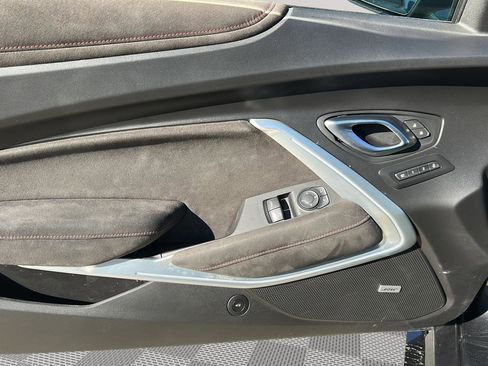 Used 2018 Chevrolet Camaro ZL1 image 19