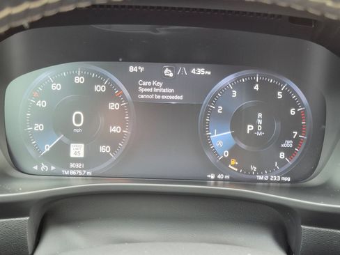 Used 2021 Volvo XC40 T5 R-Design w/ Climate Package AWD/4WD image 20