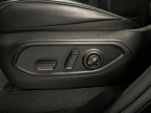 Used 2023 Jeep Grand Cherokee L Overland AWD/4WD image 6