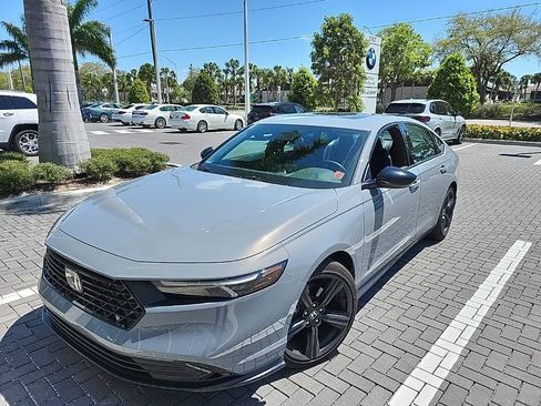 Used 2023 Honda Accord Sport image 1