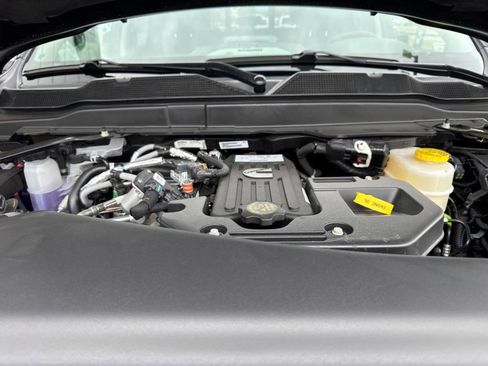 New 2026 RAM 3500 Longhorn image 29