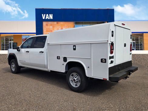 New 2025 GMC Sierra 2500 Pro w/ Convenience Package image 4