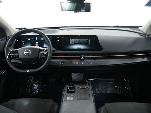Used 2024 Nissan Ariya EVOLVE+ e-4ORCE image 16
