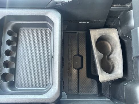 Used 2022 RAM 1500 Laramie AWD/4WD image 18