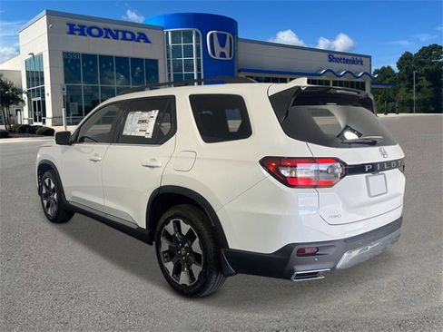 New 2026 Honda Pilot Elite image 3