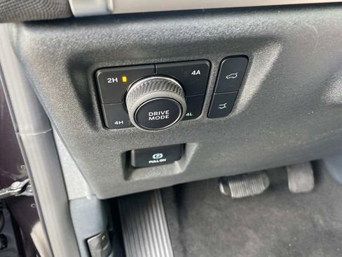 New 2026 Ford Expedition Max Active image 15