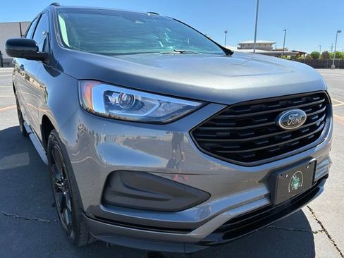 Used 2022 Ford Edge SE w/ Black Appearance Package AWD/4WD image 7