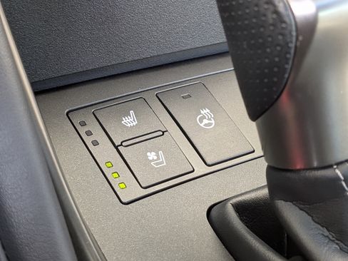 Used 2025 Lexus IS 350 F Sport image 34