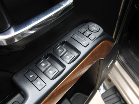 Used 2017 Chevrolet Silverado 3500 LTZ w/ Duramax Plus Package image 20