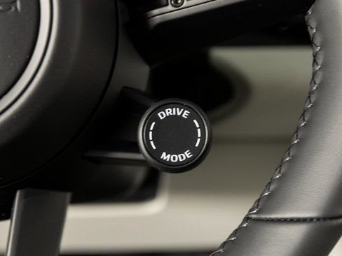 New 2025 Porsche Macan Turbo Electric image 37