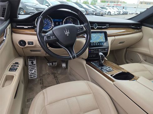 Used 2017 Maserati Quattroporte S GranSport RWD image 22