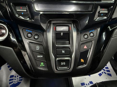 Used 2023 Honda Odyssey Touring image 22