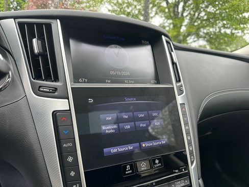 Used 2019 INFINITI Q50 Luxe w/ All Weather Package (L93) AWD/4WD image 9