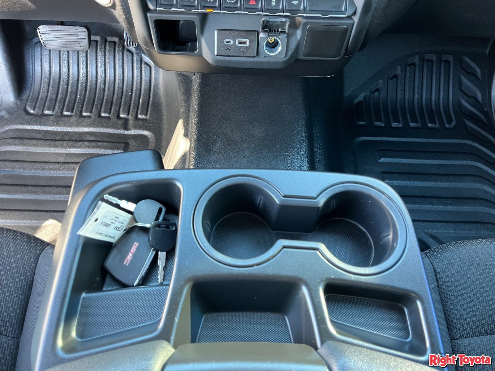 Used 2026 GMC Sierra 1500 Pro w/ Pro Value Package RWD image 29