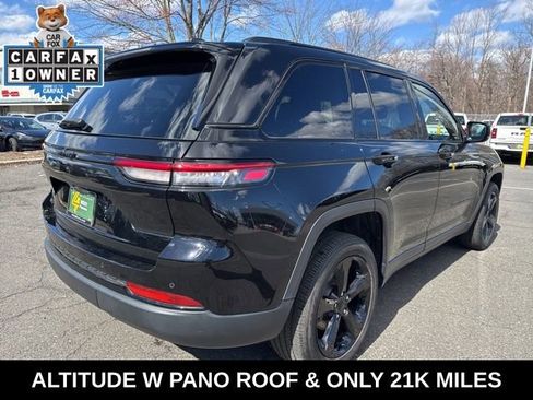 Used 2023 Jeep Grand Cherokee Altitude image 16