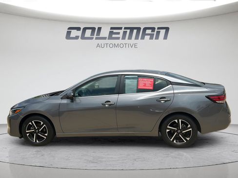 Used 2024 Nissan Sentra SV FWD image 5