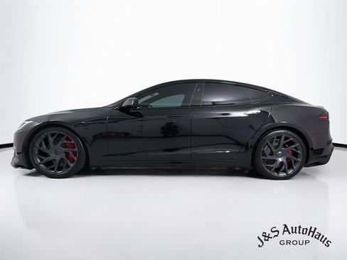 Used 2026 Tesla Model S Plaid AWD/4WD image 4
