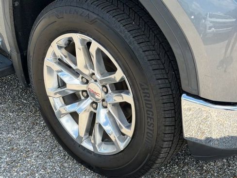 Used 2021 GMC Sierra 1500 SLT AWD/4WD image 9