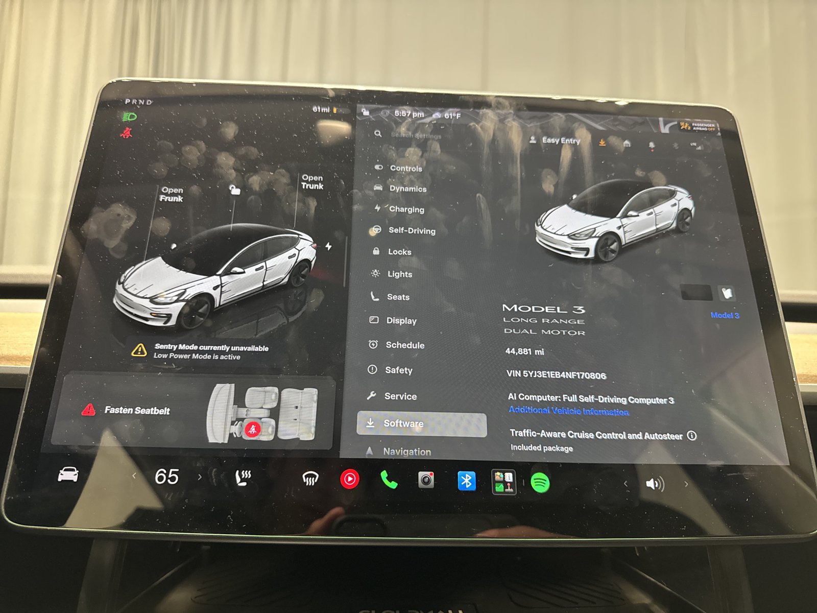 Used 2022 Tesla Model 3 Long Range AWD/4WD image 20