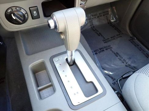 Used 2019 Nissan Frontier SV image 17