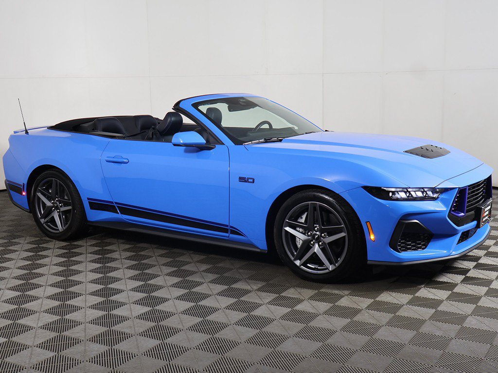 Used 2025 Ford Mustang GT Premium w/ California Special Package RWD image 20