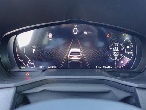 Used 2024 MAZDA CX-90 Plug-In Hybrid w/ Preferred image 17