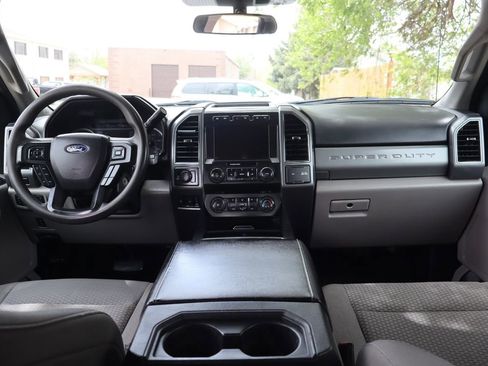 Used 2020 Ford F350 XLT w/ XLT Premium Package AWD/4WD image 16