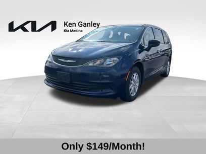 Used 2017 Chrysler Pacifica Touring