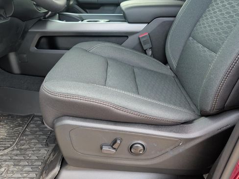 Used 2025 RAM 1500 Big Horn AWD/4WD image 16