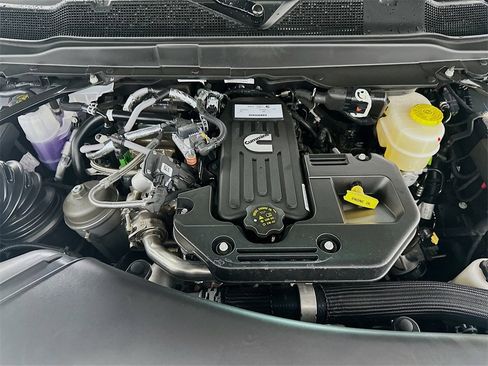 New 2026 RAM 3500 Tradesman image 18