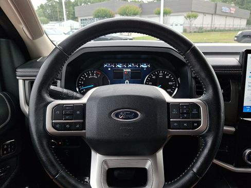 Certified 2024 Ford Expedition XLT AWD/4WD image 18