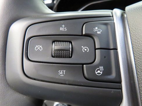 Used 2025 GMC Sierra 2500 SLE image 52